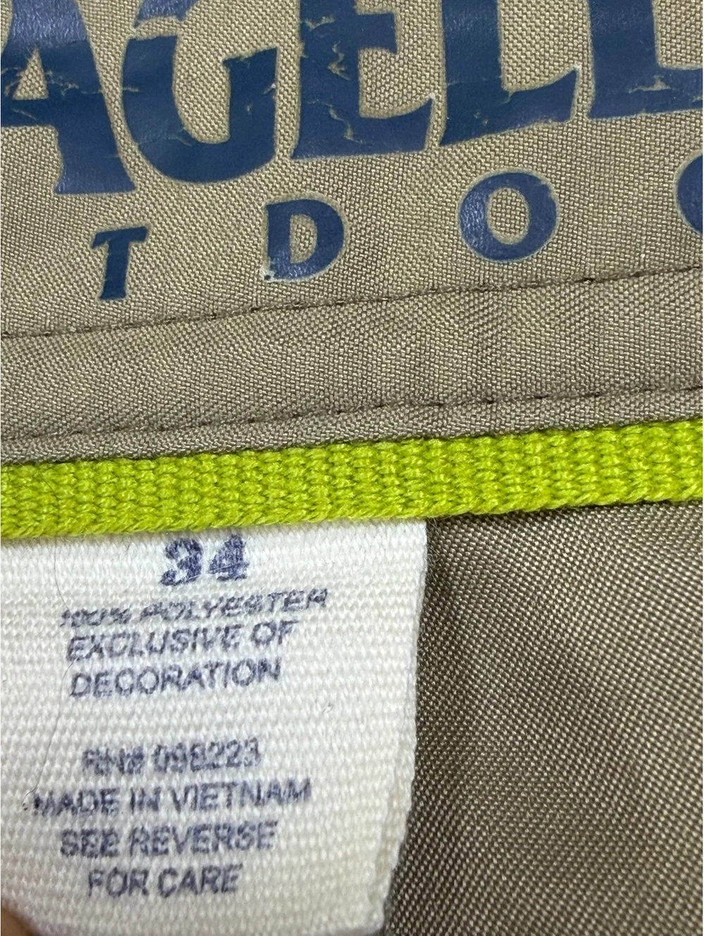Magellan Outdoors khaki cargo shorts